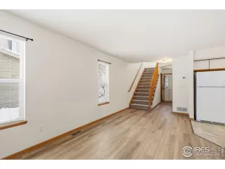 Photo #6: 1048092 Listing 