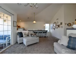 Photo #6: 1048157 Listing 