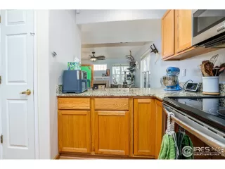 Photo #6: 1048232 Listing 