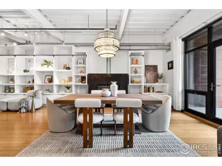 Photo #6: 1048414 Listing