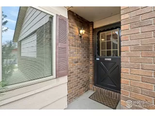 Photo #3: 1048430 Listing