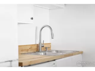 Photo #2: 1048485 Listing 