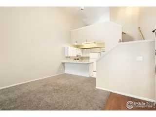 Photo #6: 1048519 Listing 