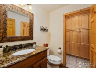 Photo #6: 1048571 Listing 