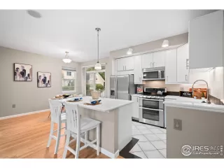 Photo #6: 1048582 Listing 