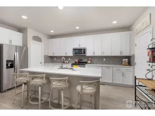 Photo #6: 1048666 Listing 