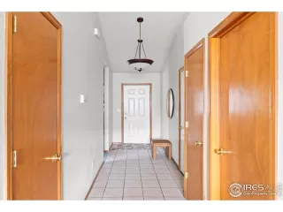 Photo #2: 1048712 Listing 