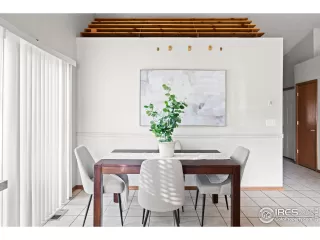 Photo #4: 1048712 Listing 