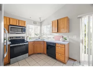 Photo #6: 1048712 Listing 