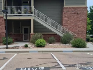 Photo #2: 1048748 Listing