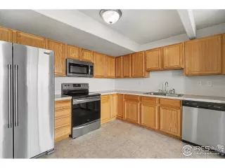 Photo #6: 1048758 Listing 