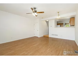 Photo #6: 1048788 Listing 