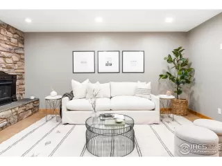 Photo #2: 1048812 Listing