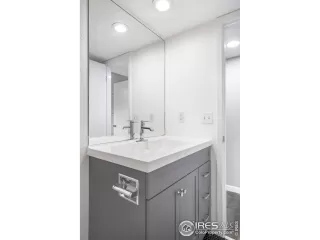 Photo #6: 1048879 Listing 