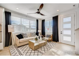 Photo #1: 1048912 Listing 