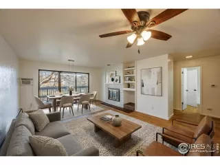 Photo #6: 1048959 Listing