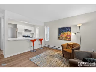 Photo #6: 1048974 Listing 