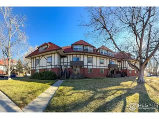 Photo #3: 1049000 Listing 