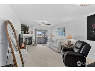 Photo #3: 1049103 Listing