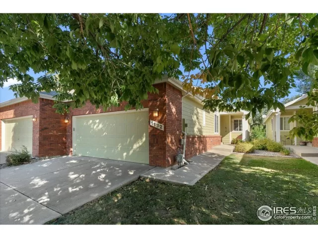 MLS: 1049109 Condo For Sale