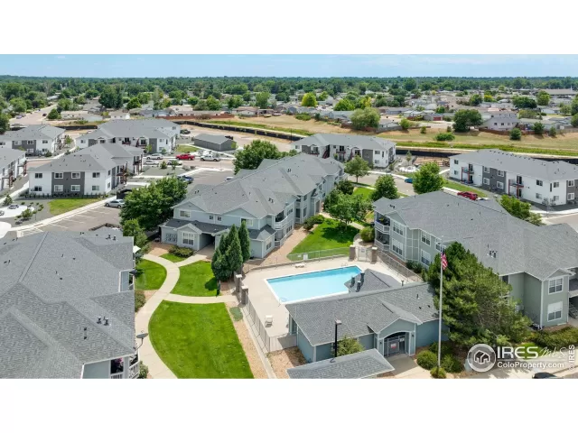 MLS: 1049118 Condo For Sale