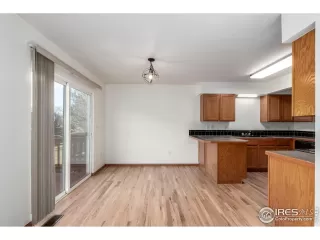 Photo #4: 1049145 Listing 