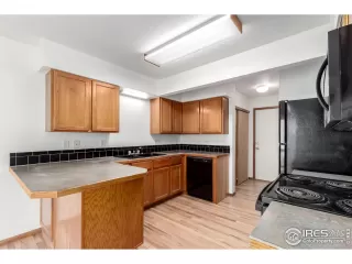 Photo #5: 1049145 Listing 