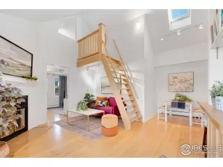 Photo #6: 1049183 Listing 