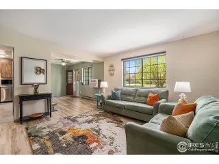 Photo #6: 1049188 Listing 