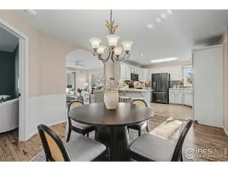 Photo #3: 1049206 Listing