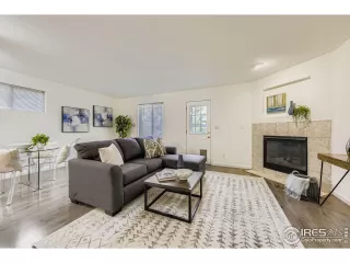 Photo #5: 1049293 Listing 