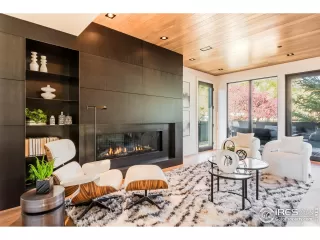 Photo #5: 1049296 Listing 