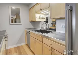 Photo #5: 1049301 Listing 