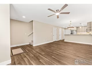 Photo #3: 1049327 Listing 