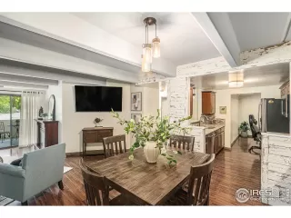 Photo #2: 1049360 Listing 