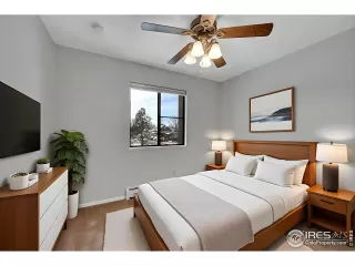 Photo #6: 1049425 Listing 