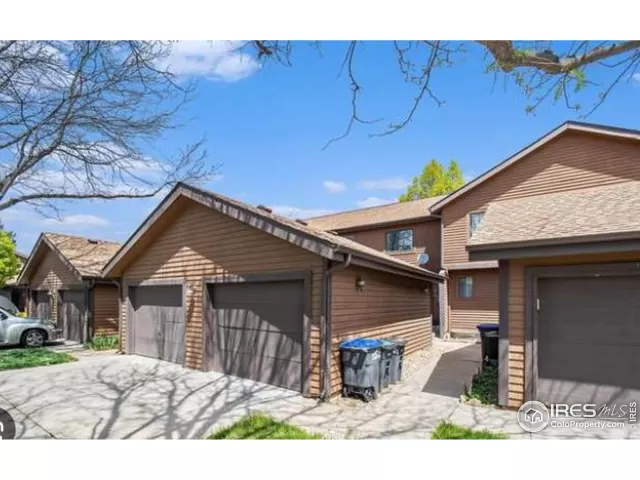 MLS: 1049429 Condo For Sale