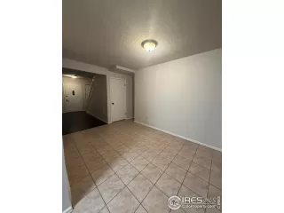 Photo #2: 1049429 Listing 