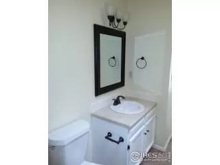 Photo #6: 1049429 Listing 