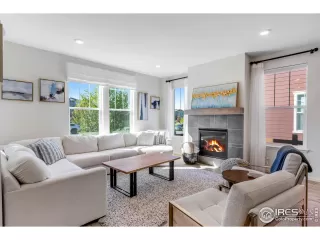 Photo #2: 1049501 Listing 