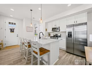 Photo #3: 1049521 Listing 