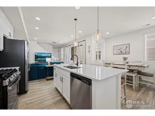 Photo #5: 1049521 Listing 