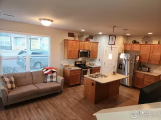 Photo #4: 1049710 Listing 