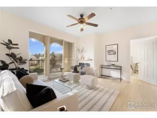 Photo #4: 1049712 Listing 