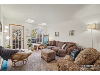 Photo #3: 1049719 Listing 