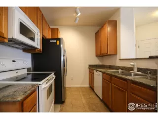 Photo #4: 1049722 Listing 