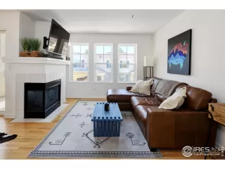 Photo #3: 1049731 Listing 