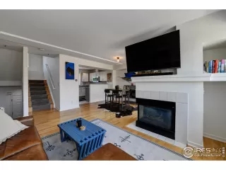 Photo #6: 1049731 Listing 