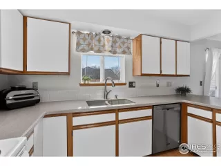 Photo #6: 1049778 Listing 