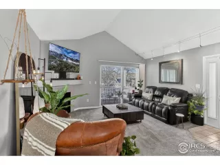 Photo #3: 1049803 Listing 